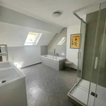 Maison Faure - Centre - Jardin - Garage *